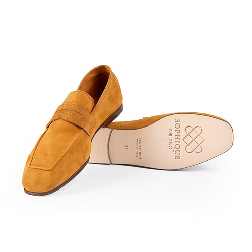 ESSENZIALE COGNAC LOAFER