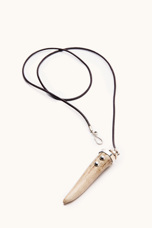 ANTLER PENDANT NECKLACE