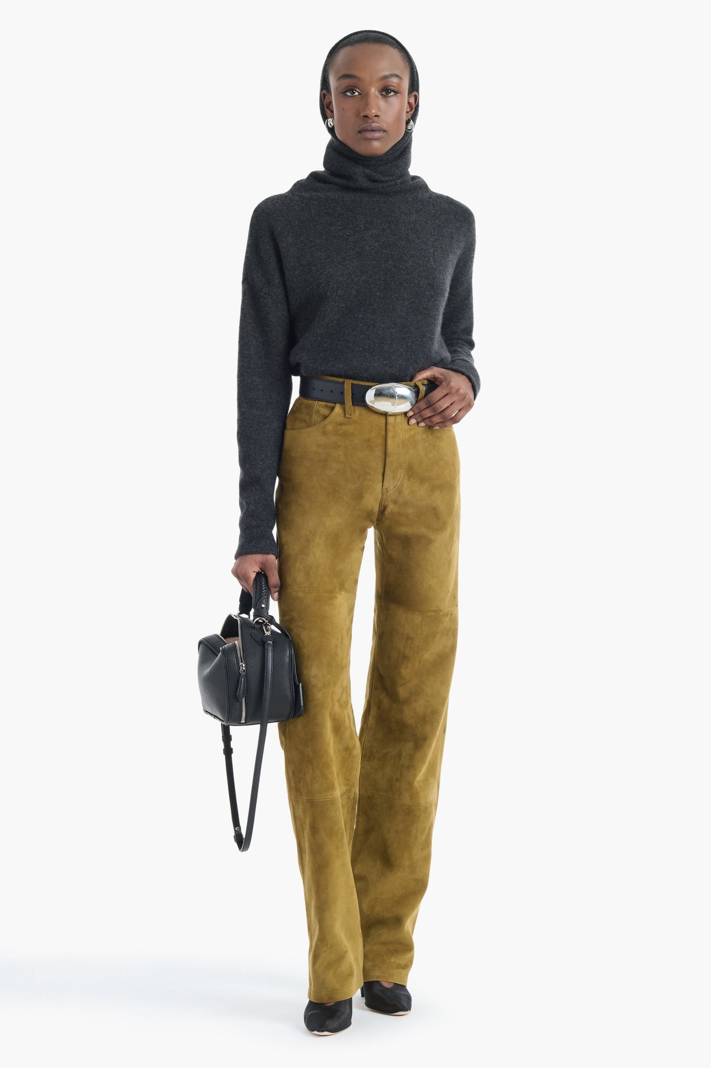 LESTER SWEATER