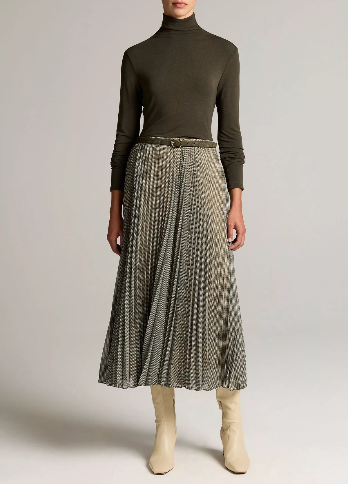Essential L/S Turtleneck