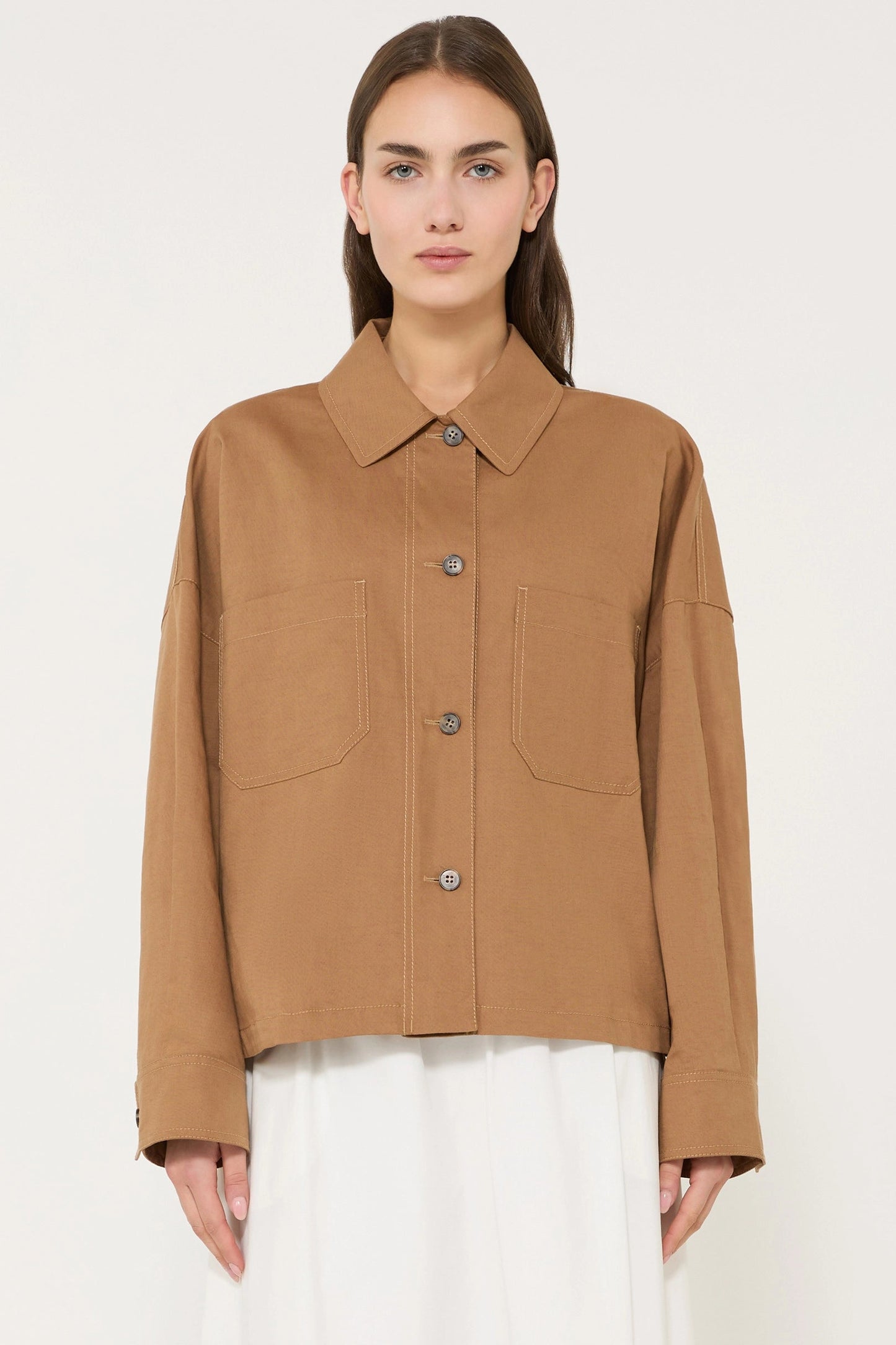 Vettura Jkt