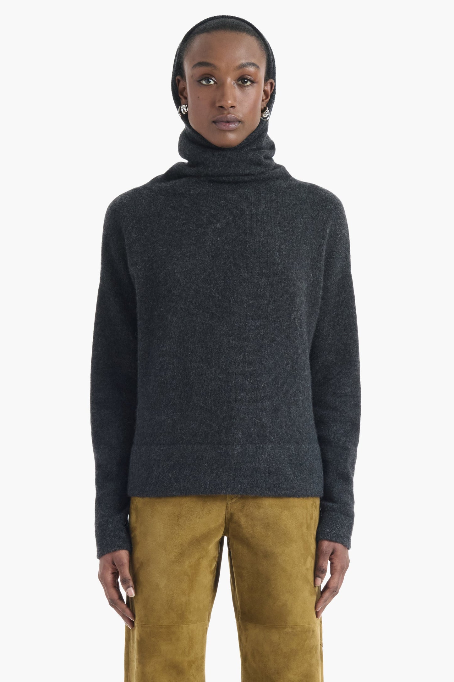 LESTER SWEATER