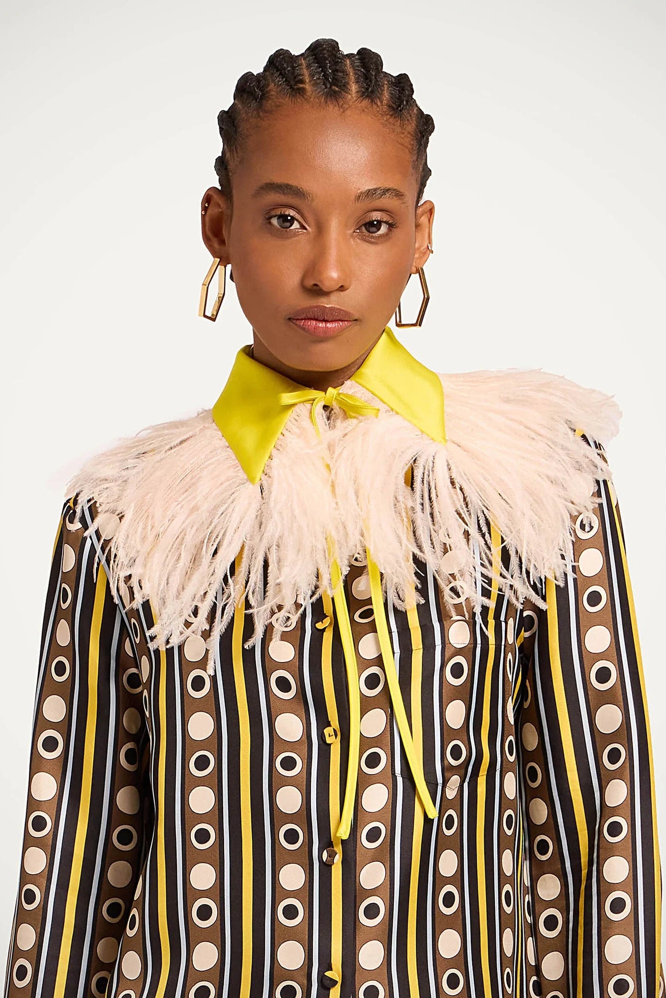 LA SCALA COLLAR