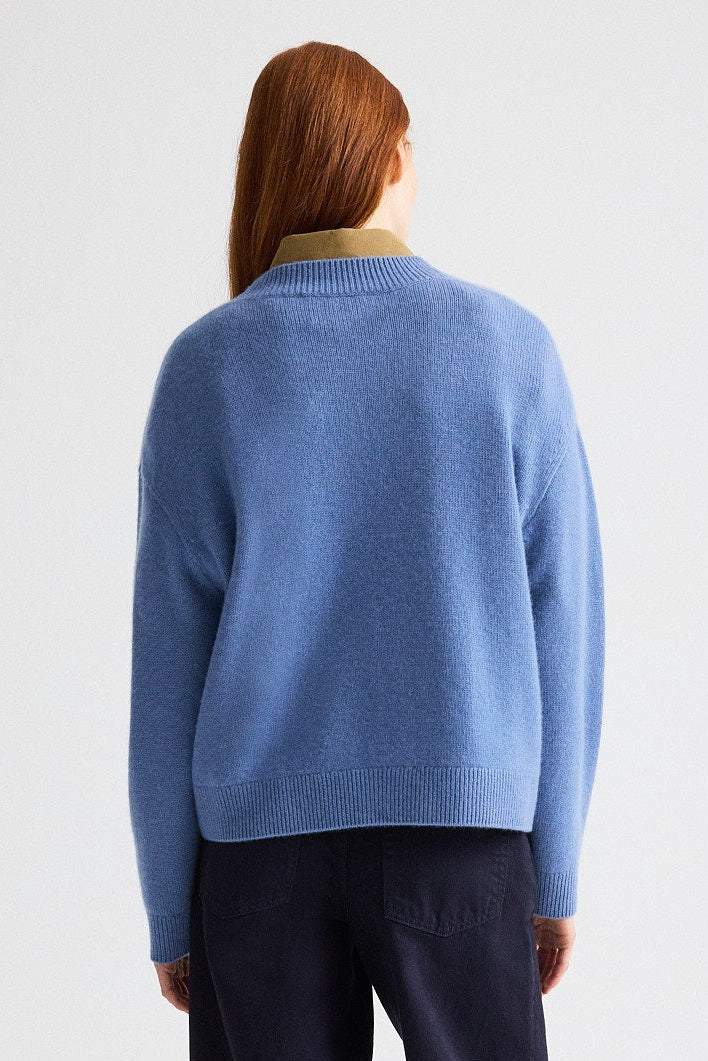 BOY CREWNECK