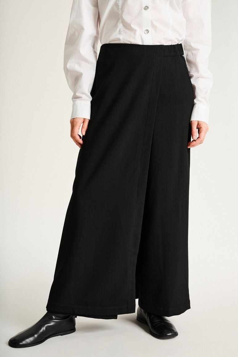 Sayaka Pant w/ Skirt