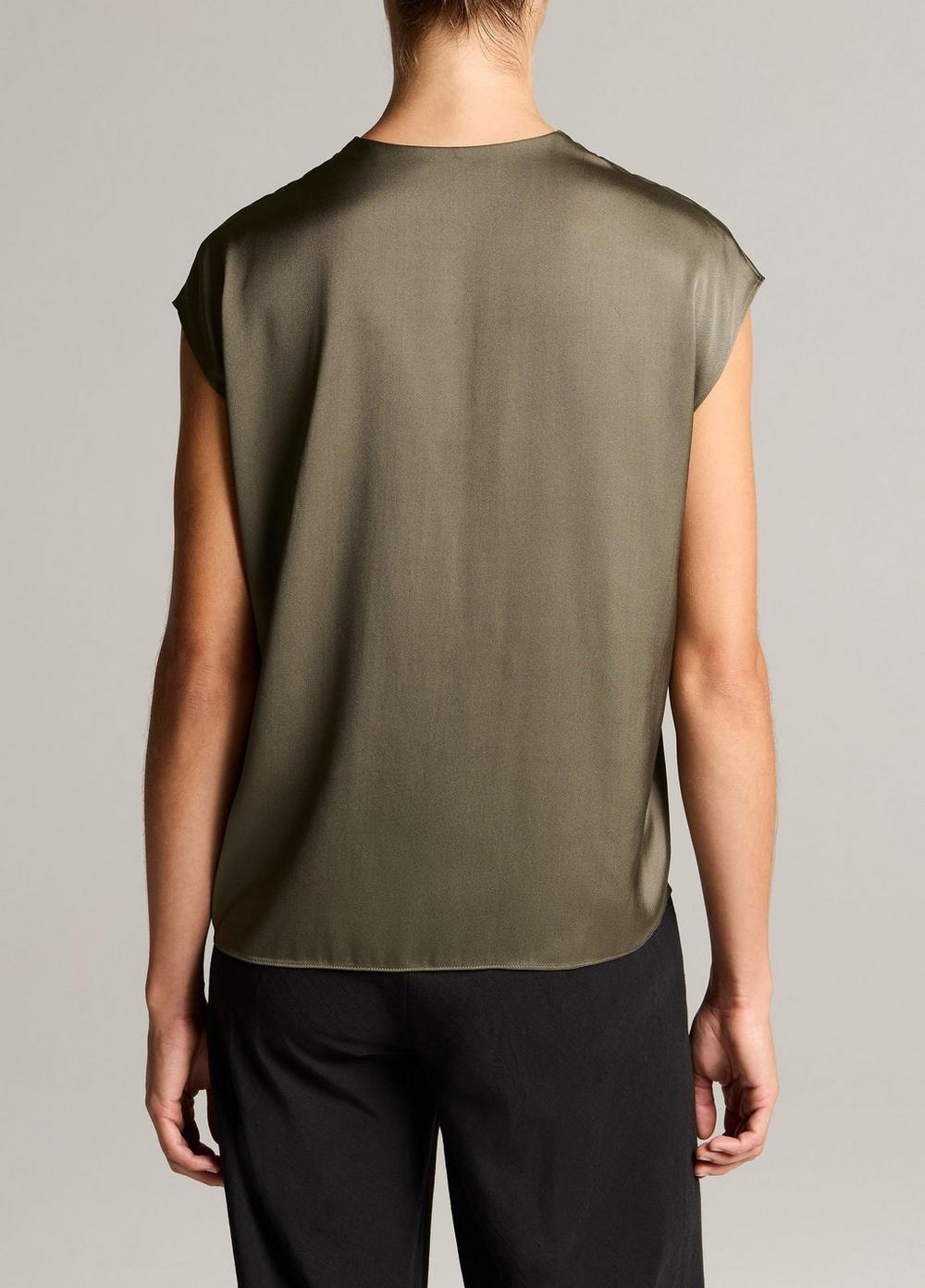 DOUBLE V NECK SATIN SHELL