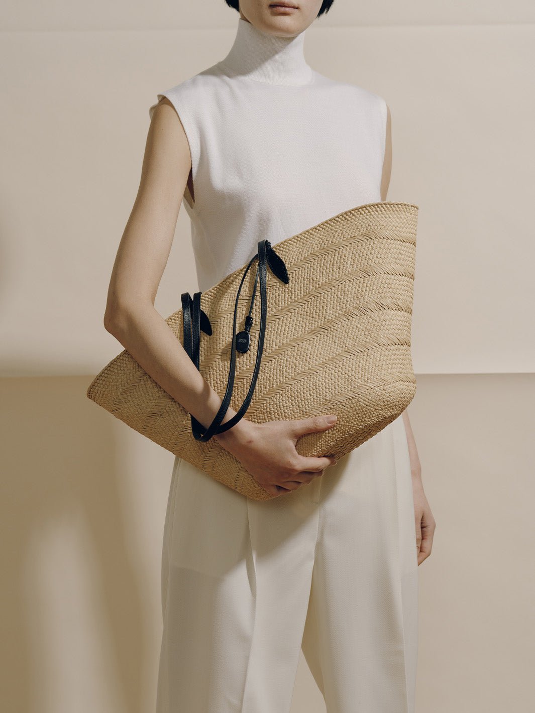 LARGE TRAPEZE BAG